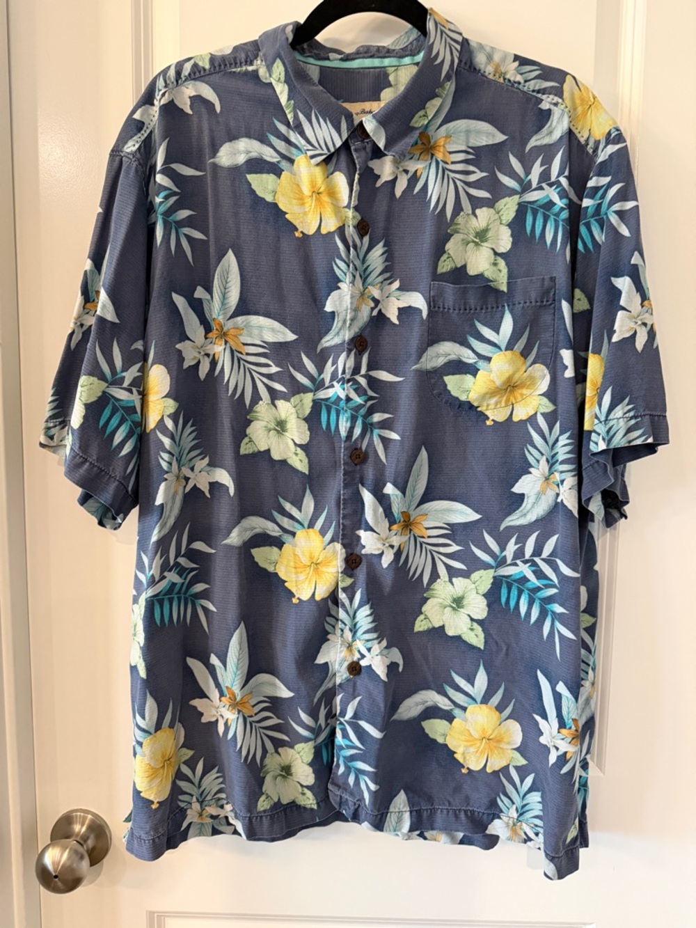 Tommy Bahama SILK XL Men's Blue Tropical Short-Sleeve Button-Up Shirt Resort